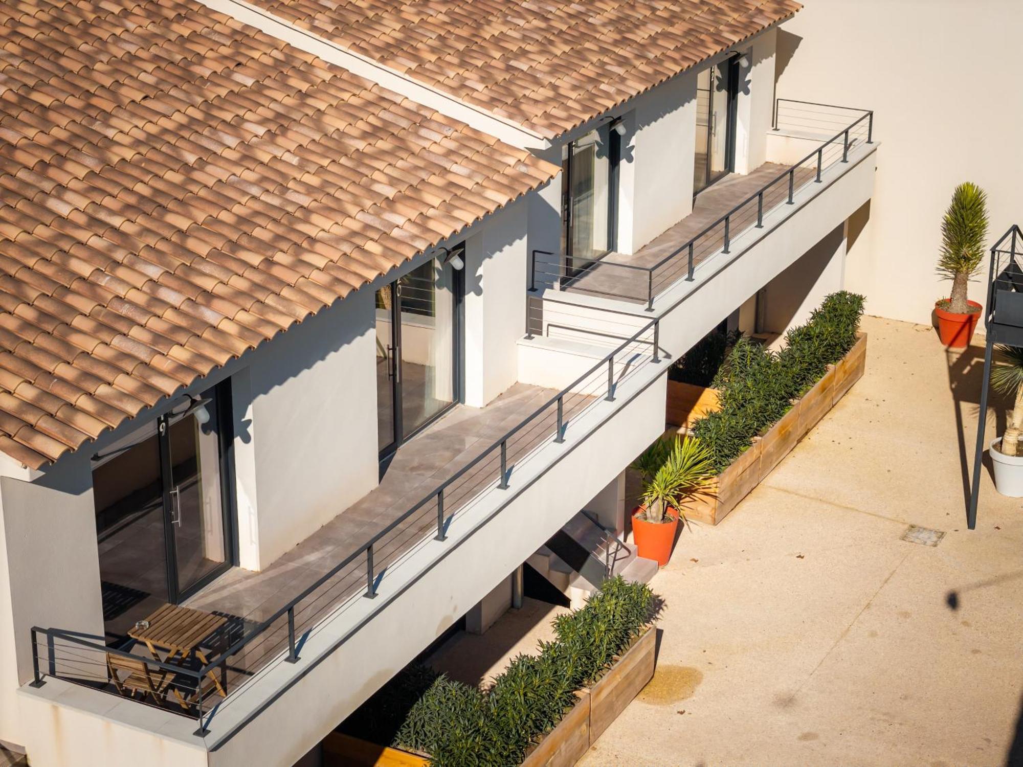 Les Loges Du Luberon Hotel Coustellet Exterior photo